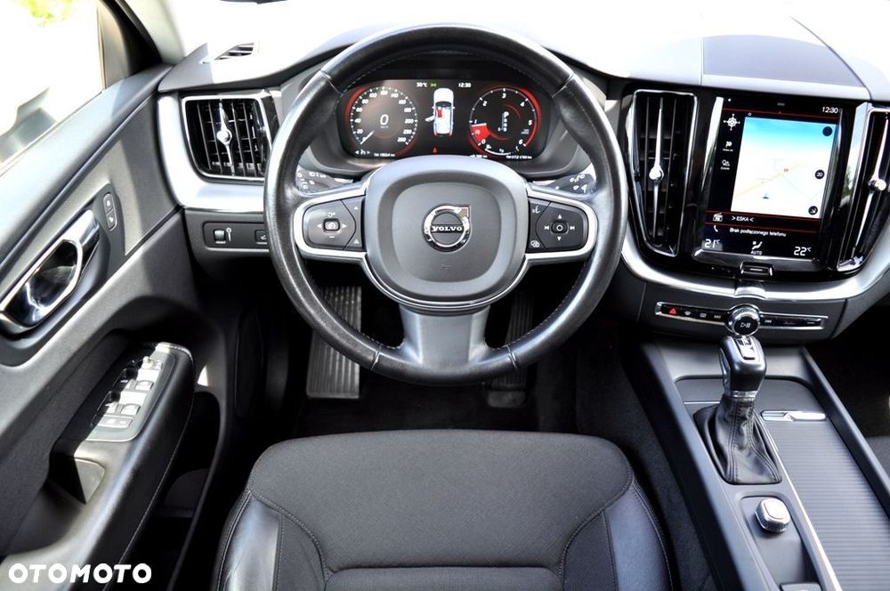 Volvo XC 60 D4 AWD Geartronic Momentum - 11