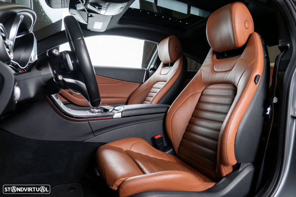 Mercedes-Benz C 300 7G-TRONIC AMG Line - 25