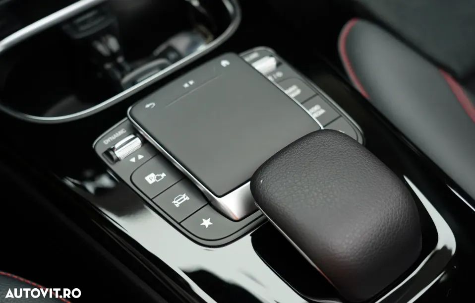 Mercedes-Benz CLA 200 7G-DCT Edition AMG Line - 17