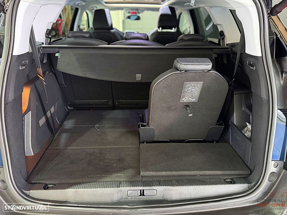 Peugeot 5008 1.2 PureTech Allure Pack EAT8 - 10