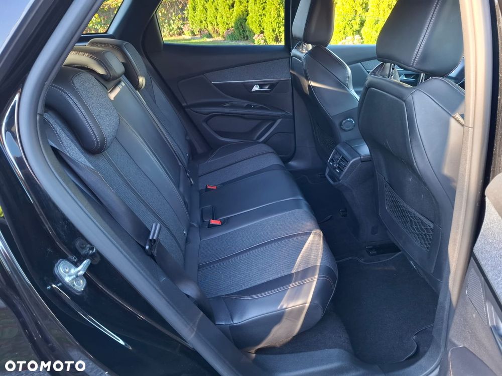 Peugeot 3008 - 17