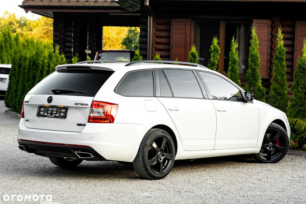 Skoda Octavia 2.0 TDI 4x4 DSG RS - 15