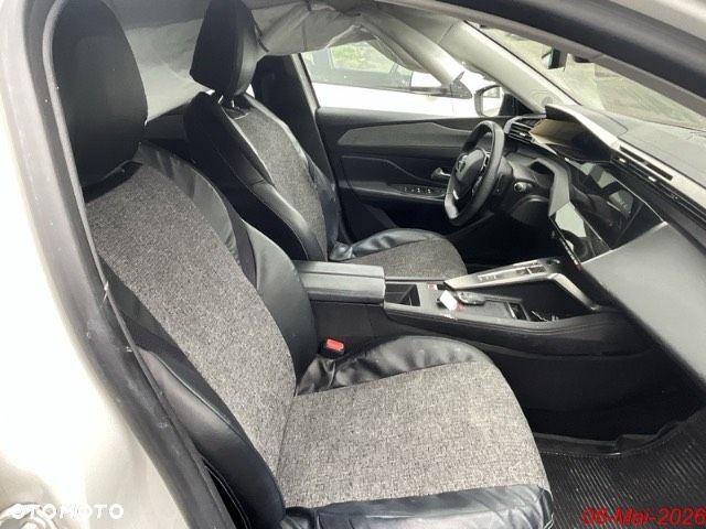 Peugeot 308 BlueHDi 130 EAT8 Allure Pack - 9