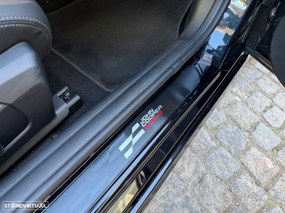 MINI Cabrio John Cooper Works Premium JCW Plus - 7
