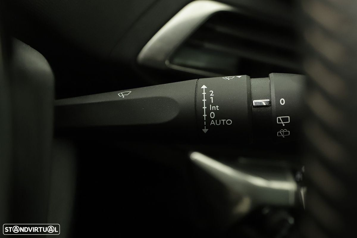 Peugeot 3008 1.2 PureTech Allure Pack - 19