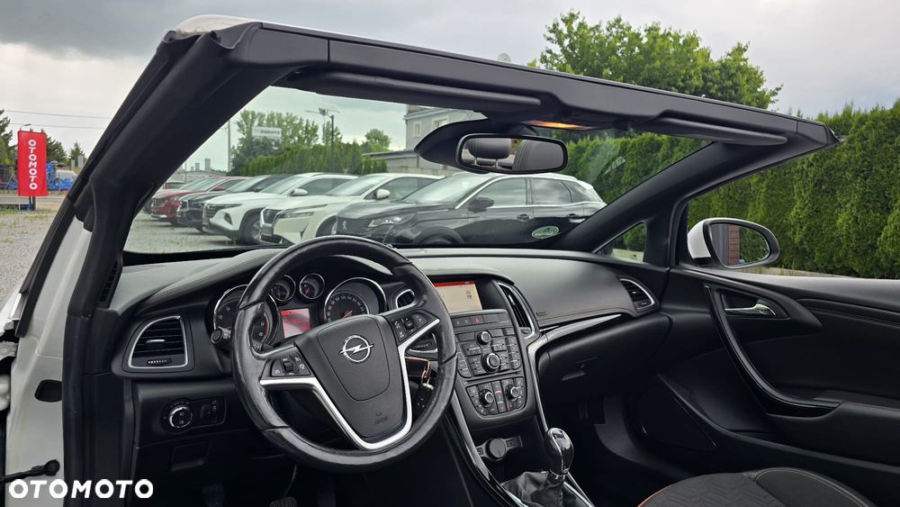 Opel Cascada 1.4 T Cosmo S&S - 13