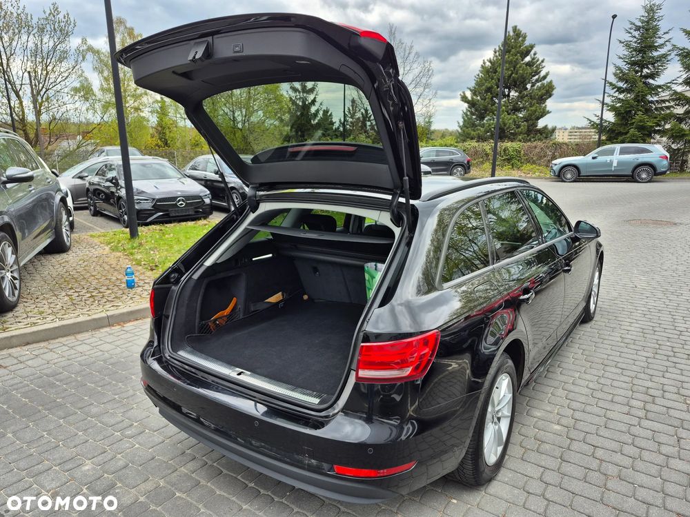 Audi A4 Avant 2.0 TDI - 24