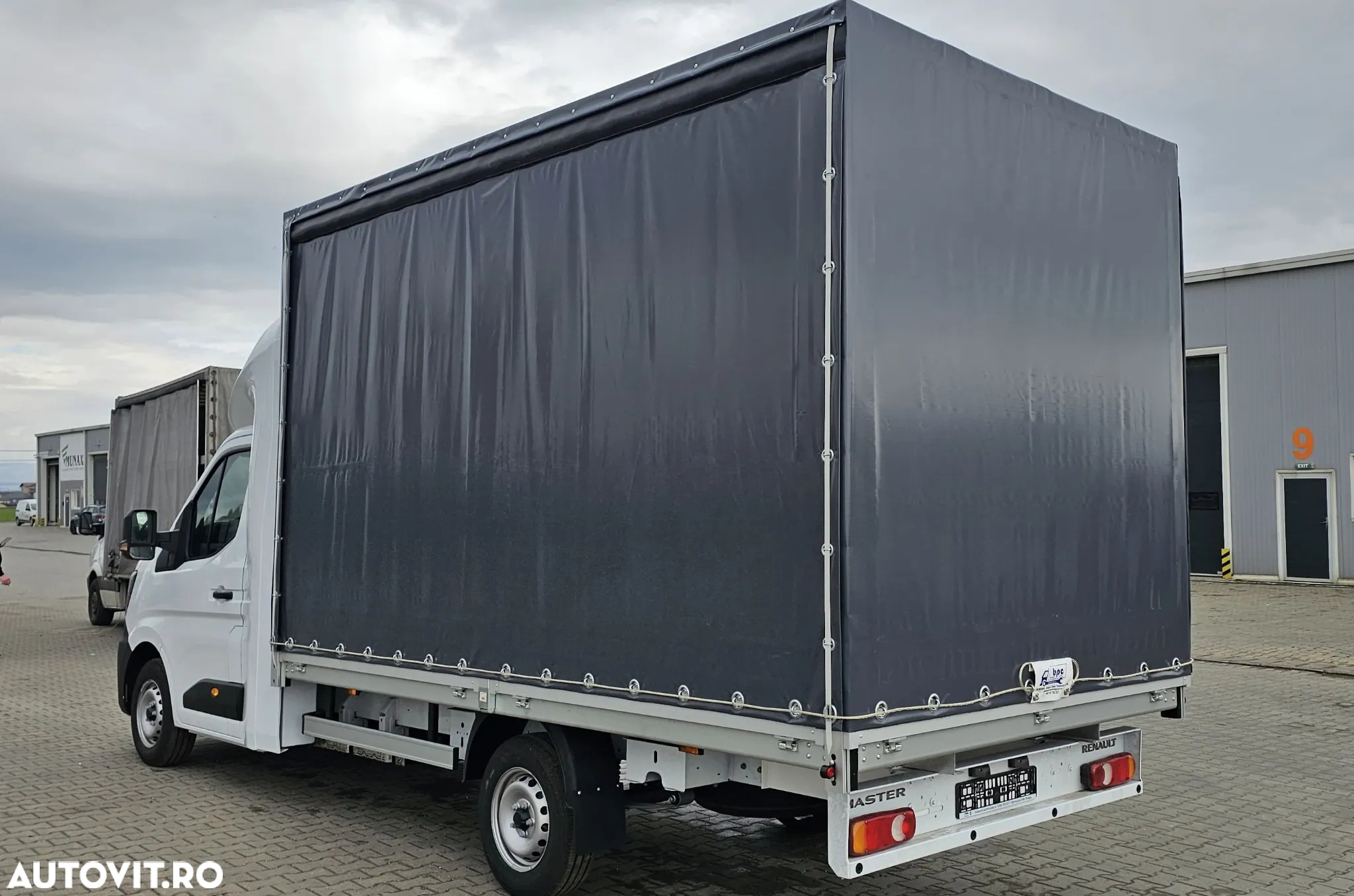 Renault Master - 5
