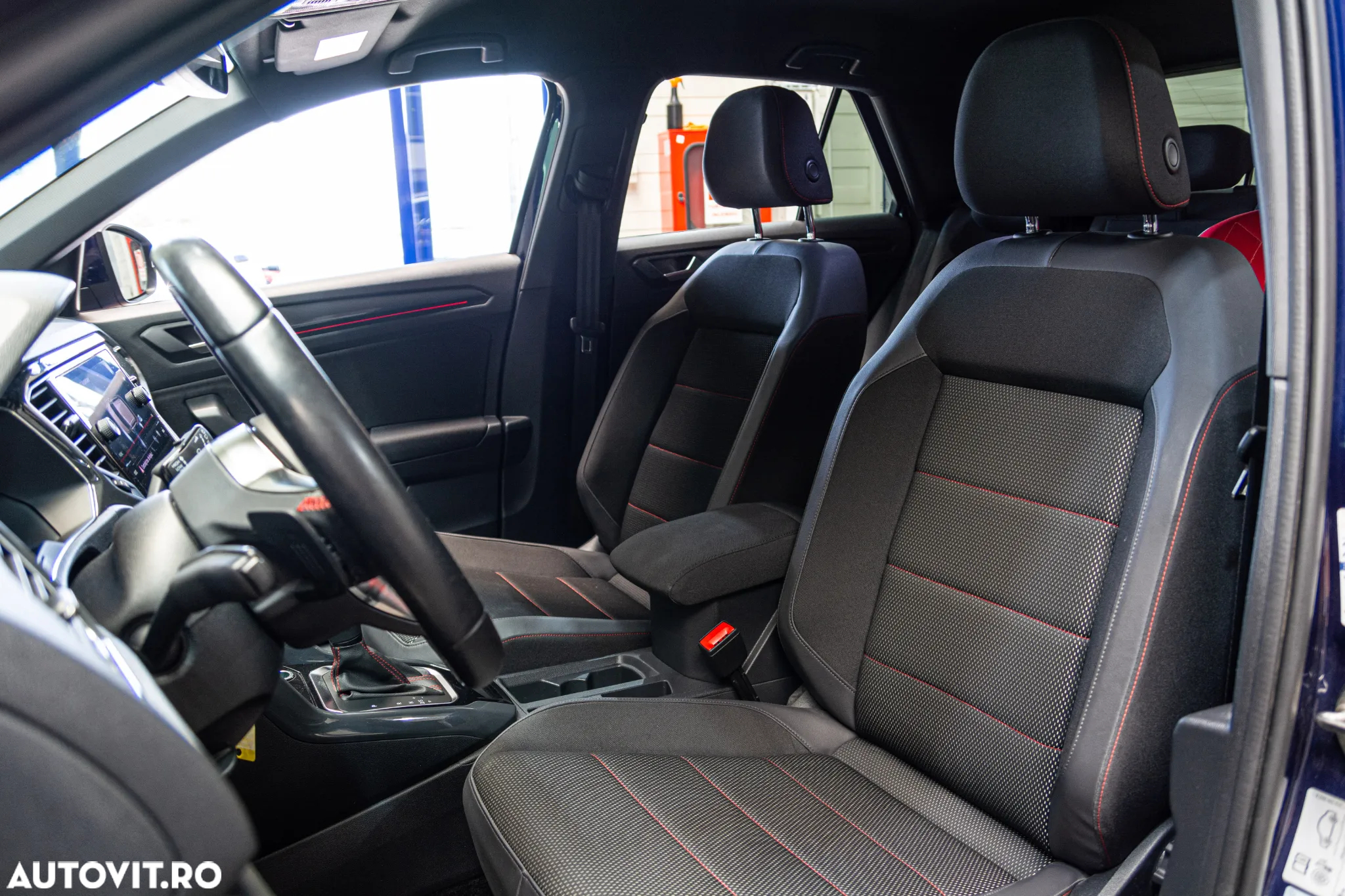 Volkswagen T-ROC 1.5 TSI DSG Design - 7