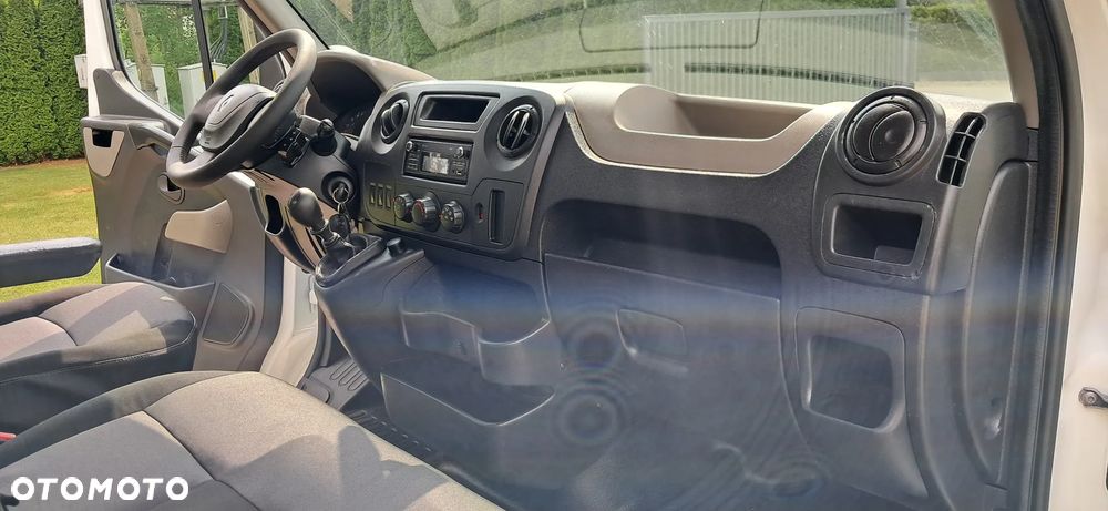 Renault Master 2.3 165 DCI RWD - 33