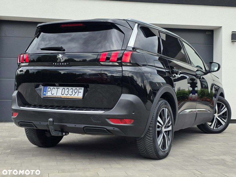Peugeot 5008 - 3