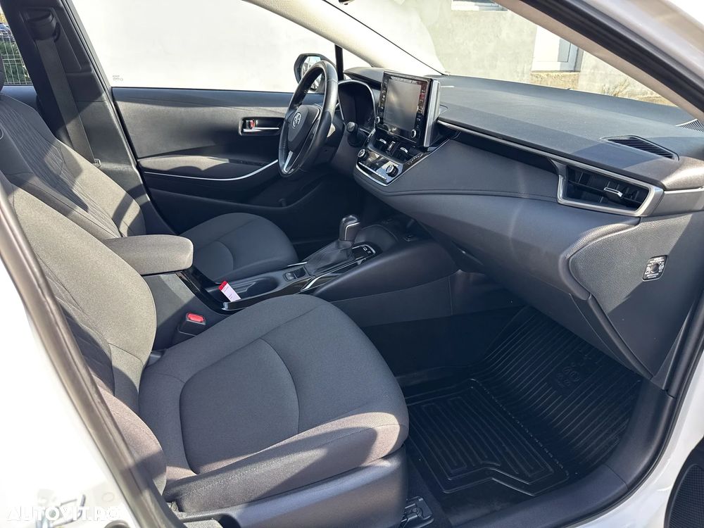 Toyota Corolla - 15