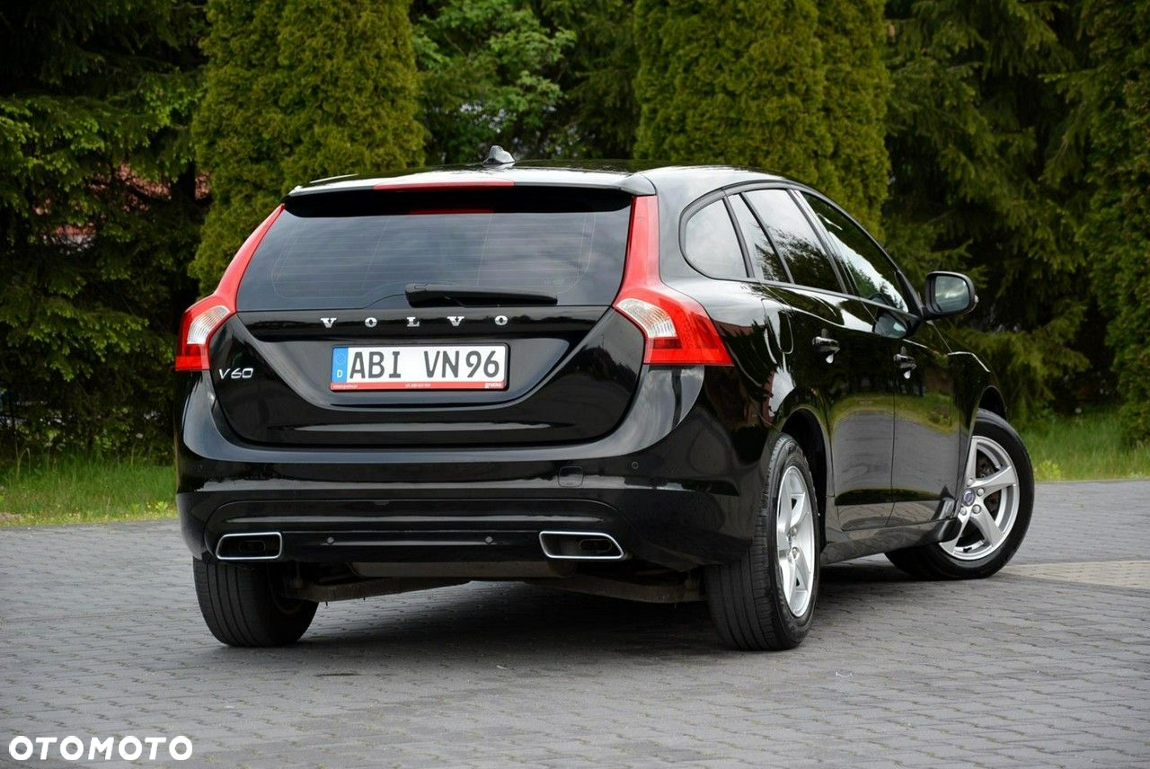 Volvo V60 D4 Geartronic Momentum Pro - 14