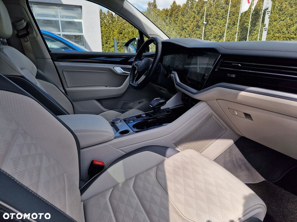 Volkswagen Touareg 3.0 V6 TDI SCR 4Mot Elegance - 18