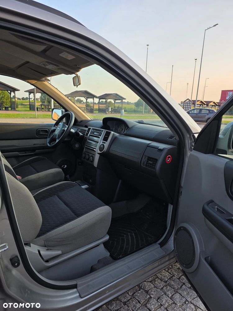 Nissan X-Trail 2.0 Sport + - 8