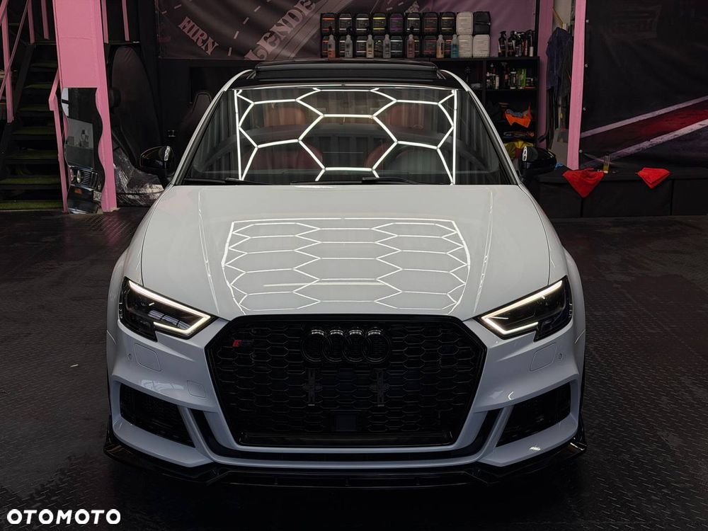 Audi S3 S tronic - 1