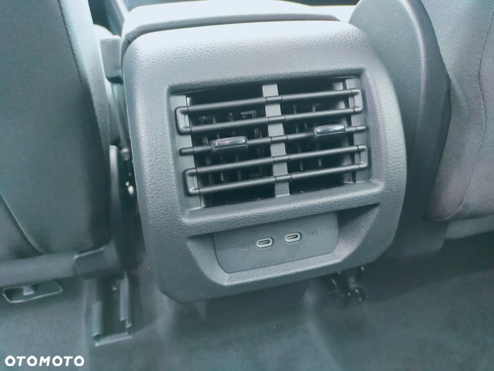 Ford Tourneo Connect Grand 2.0 EcoBlue Titanium - 14