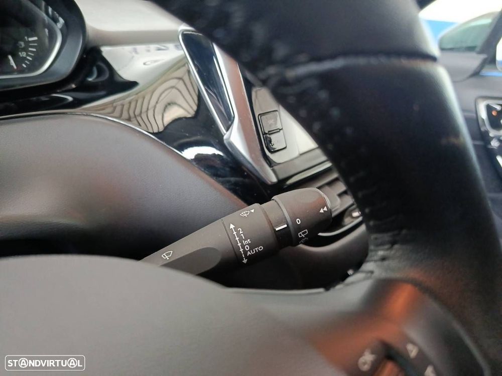Peugeot 208 1.5 BlueHDi Signature - 15