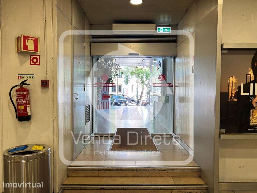Espaço comercial à venda no edifício Castil, Lisboa - Grande imagem: 3/19