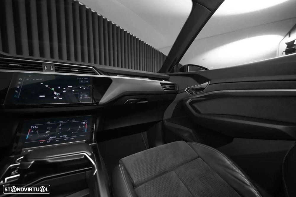 Audi e-tron Sportback 55 quattro S line - 14