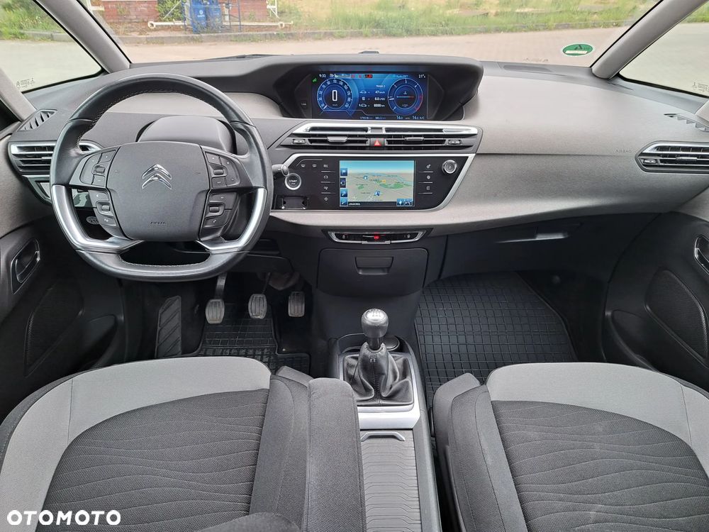 Citroën C4 Picasso - 19