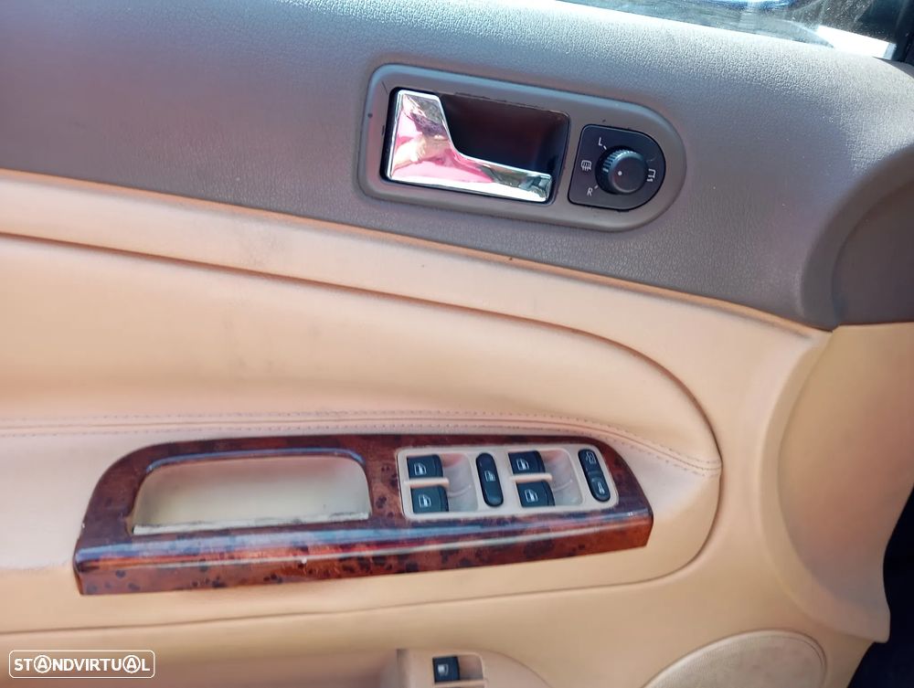 VW Passat Variant 1.9 TDi Confortl Tip - 5