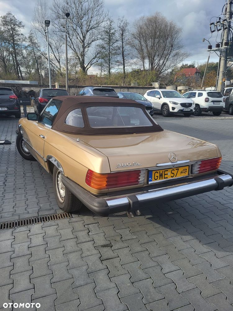 Mercedes-Benz SL - 4
