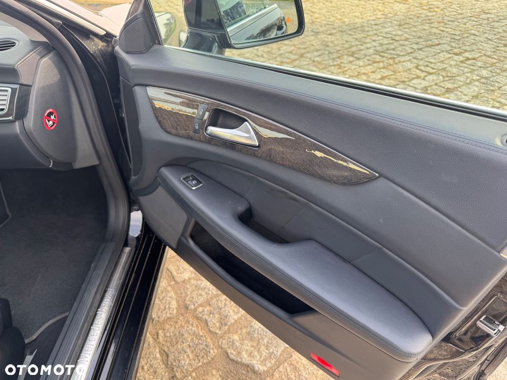 Mercedes-Benz CLS 350 CDI BlueEff - 22