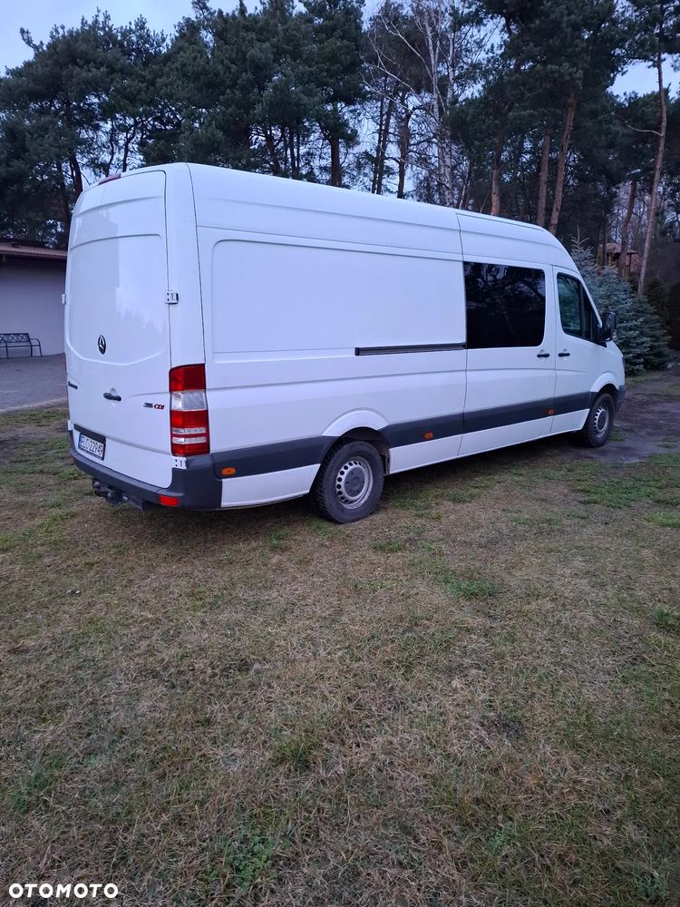 Mercedes-Benz Sprinter - 7