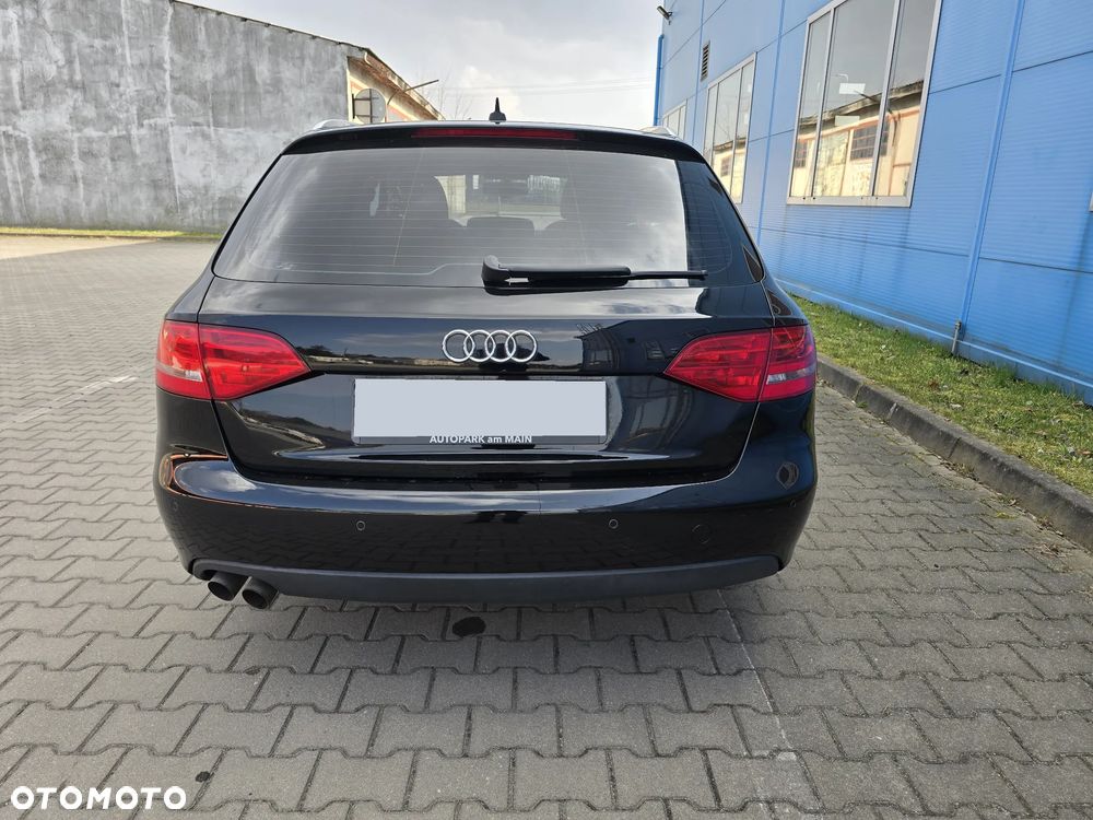 Audi A4 Avant 2.0 TDI DPF S line Sportpaket (plus) - 11