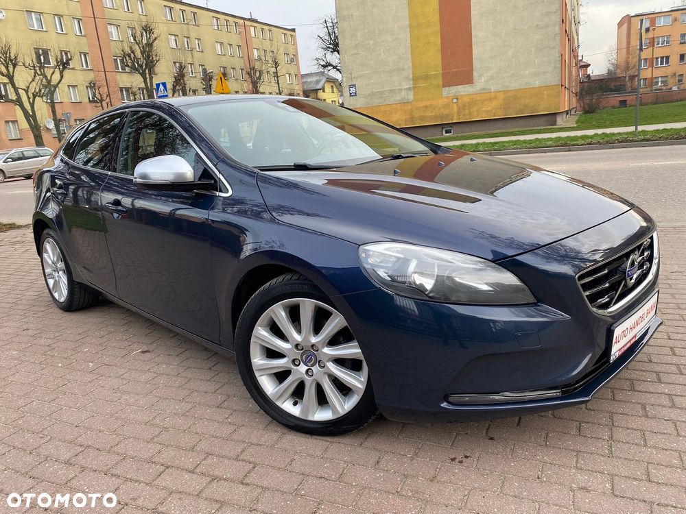 Volvo V40 D2 - 18