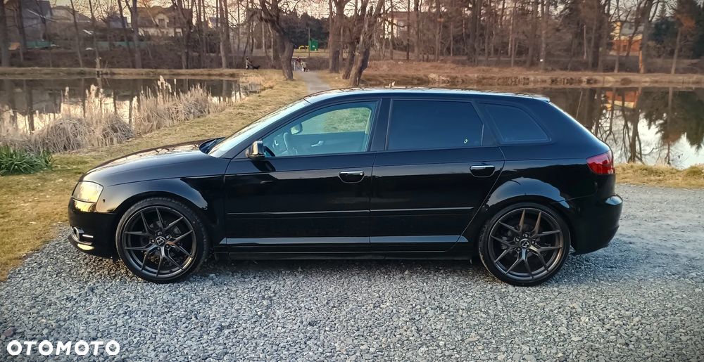 Audi A3 Sportback 1.6 Ambiente - 5