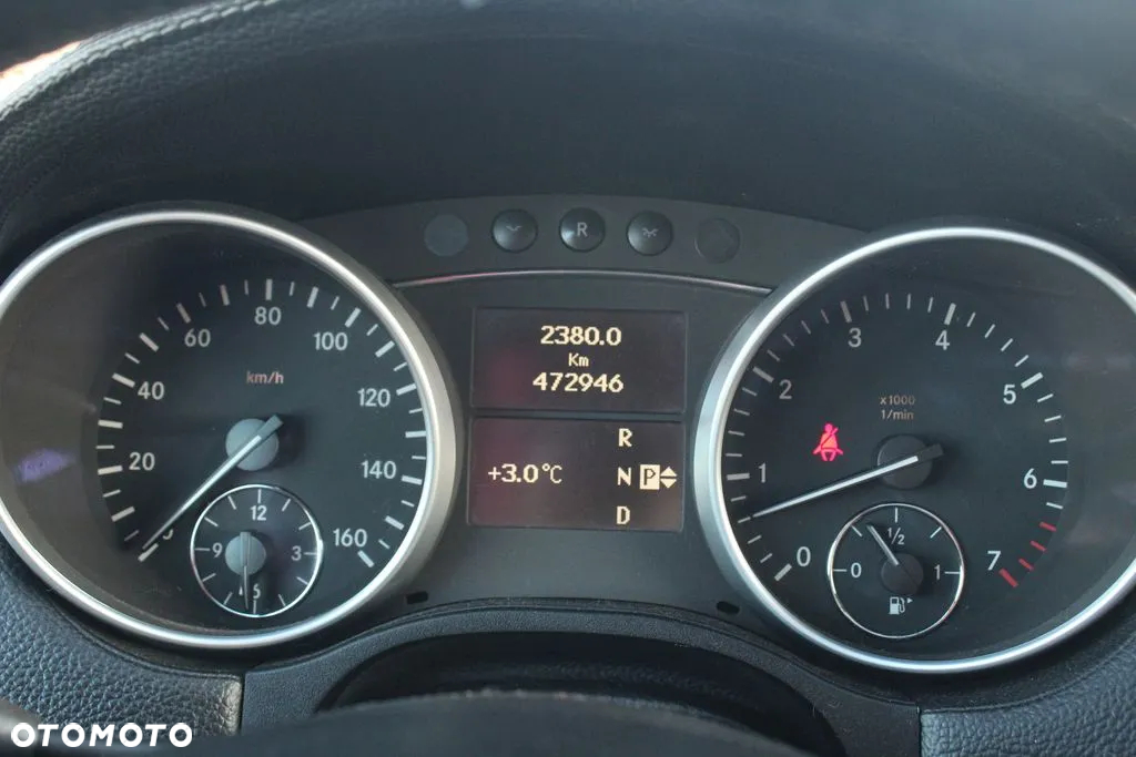 Mercedes-Benz GL 450 - 24