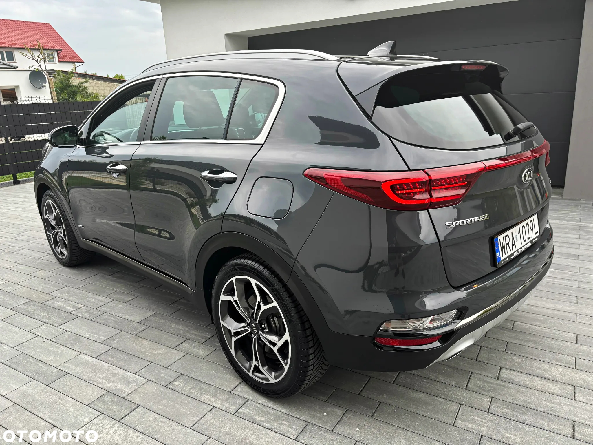 Kia Sportage 2,0 CRDI AWD GT Line - 16