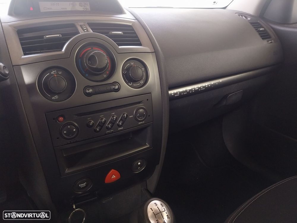 Renault Mégane 1.5 dCi Pack Clim - 8