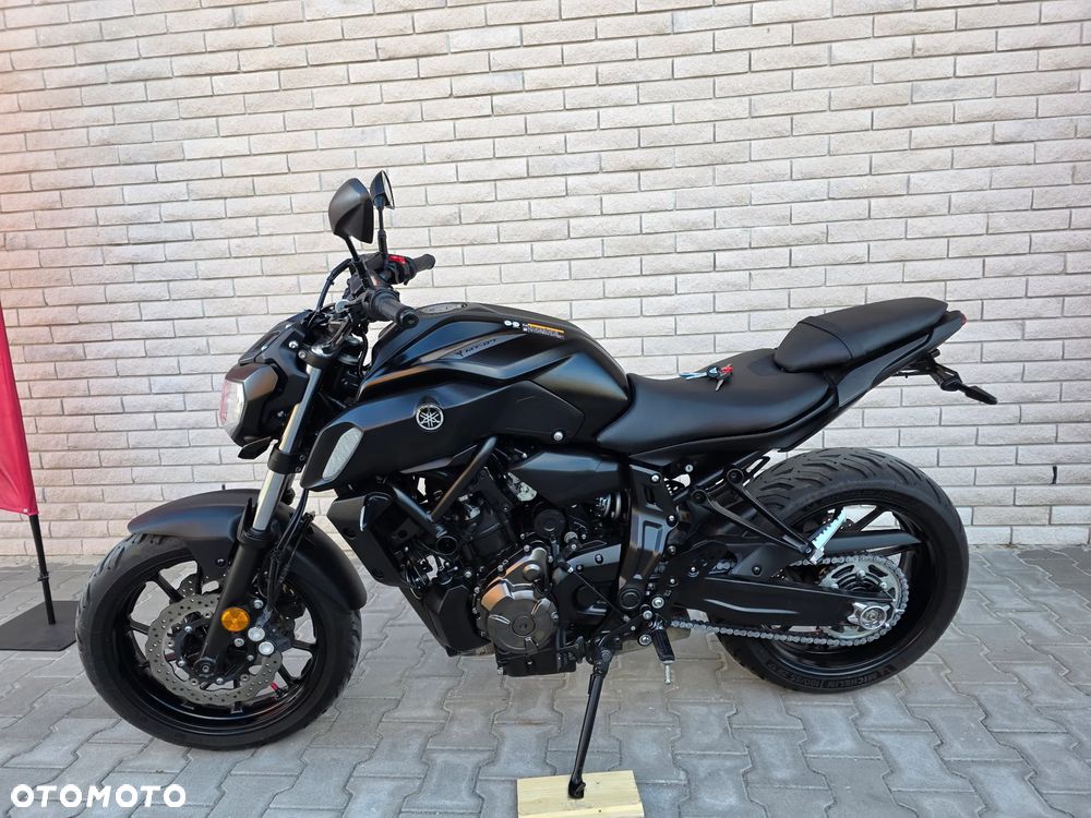Yamaha MT - 15