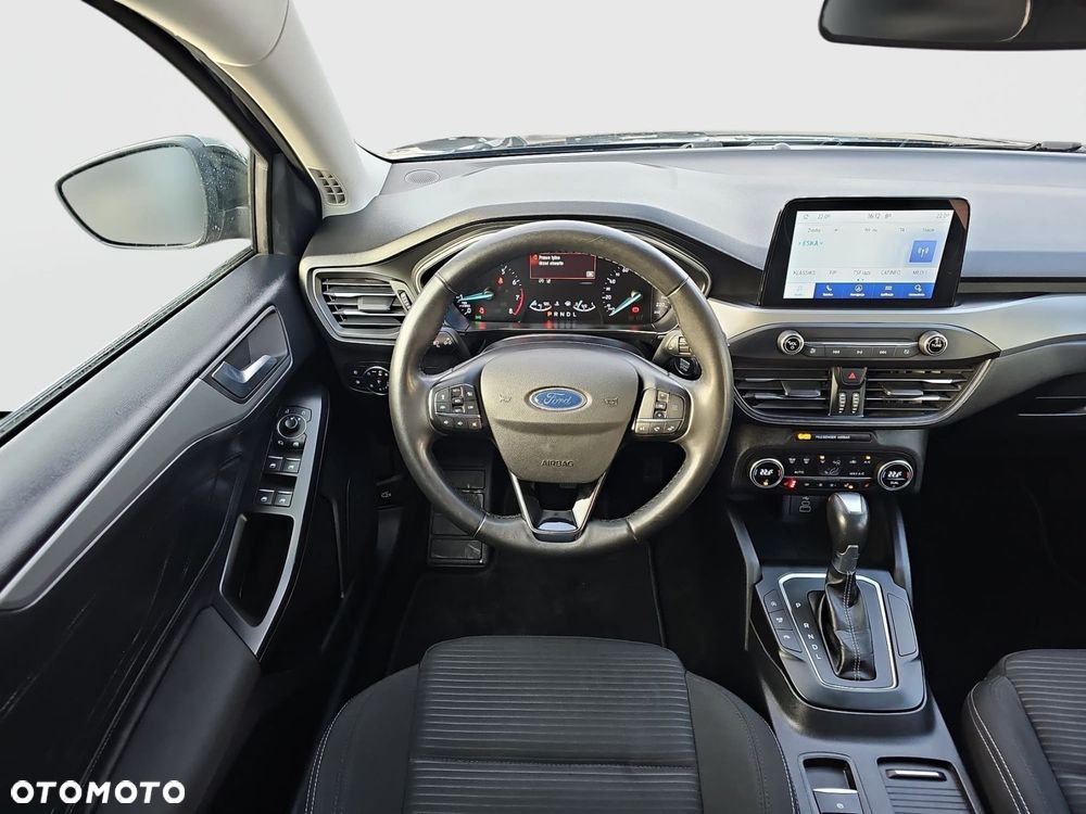 Ford Focus 1.0 EcoBoost Titanium - 21