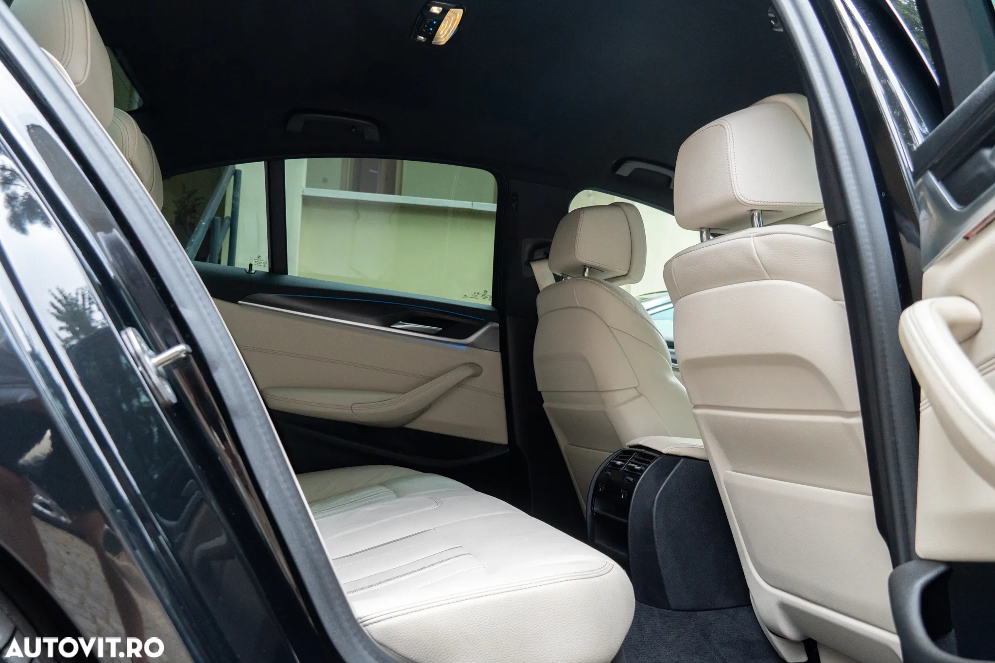 BMW Seria 5 530e xDrive AT PHEV - 15