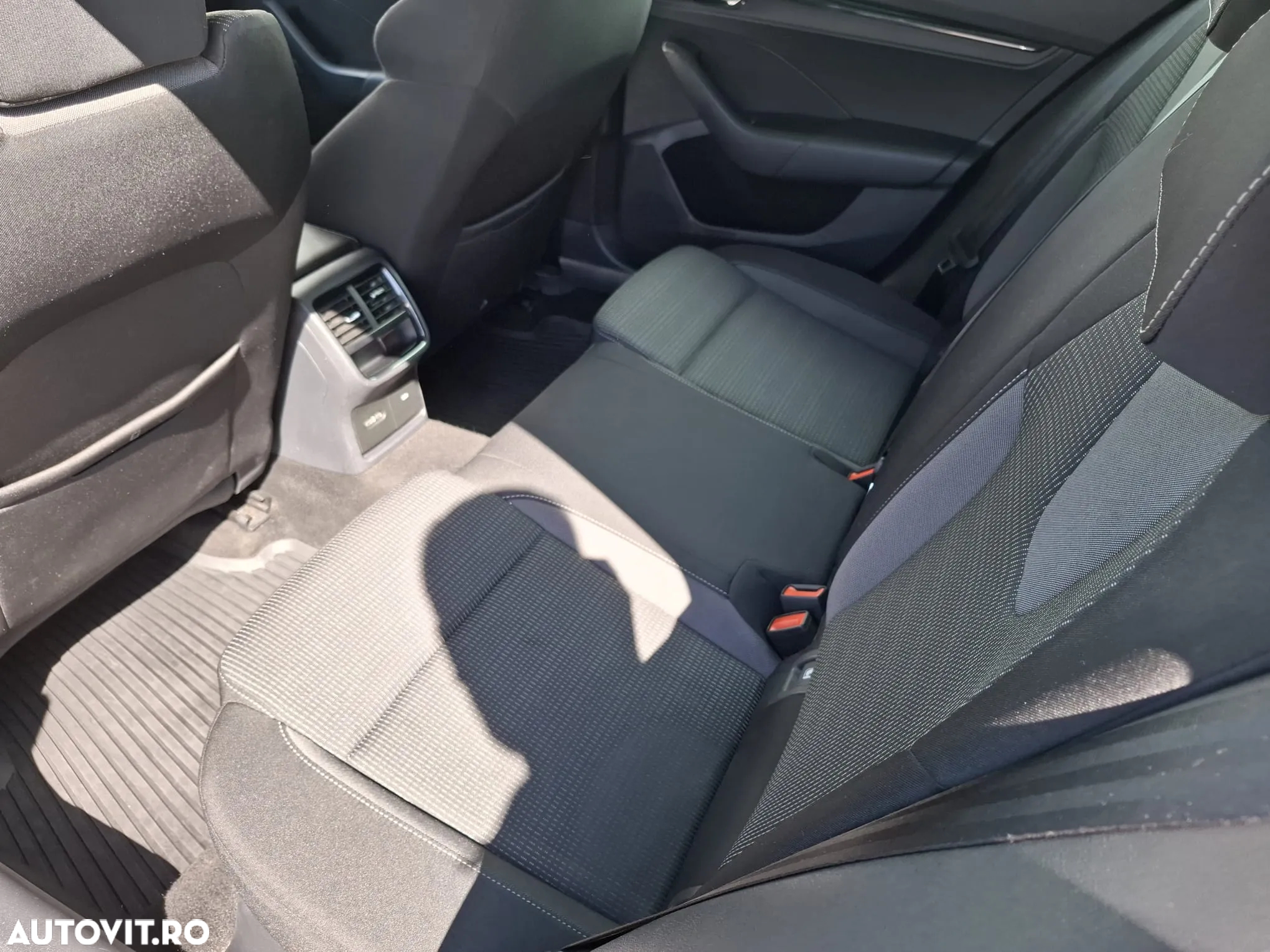 Skoda Octavia 2.0 TDI Ambition - 10