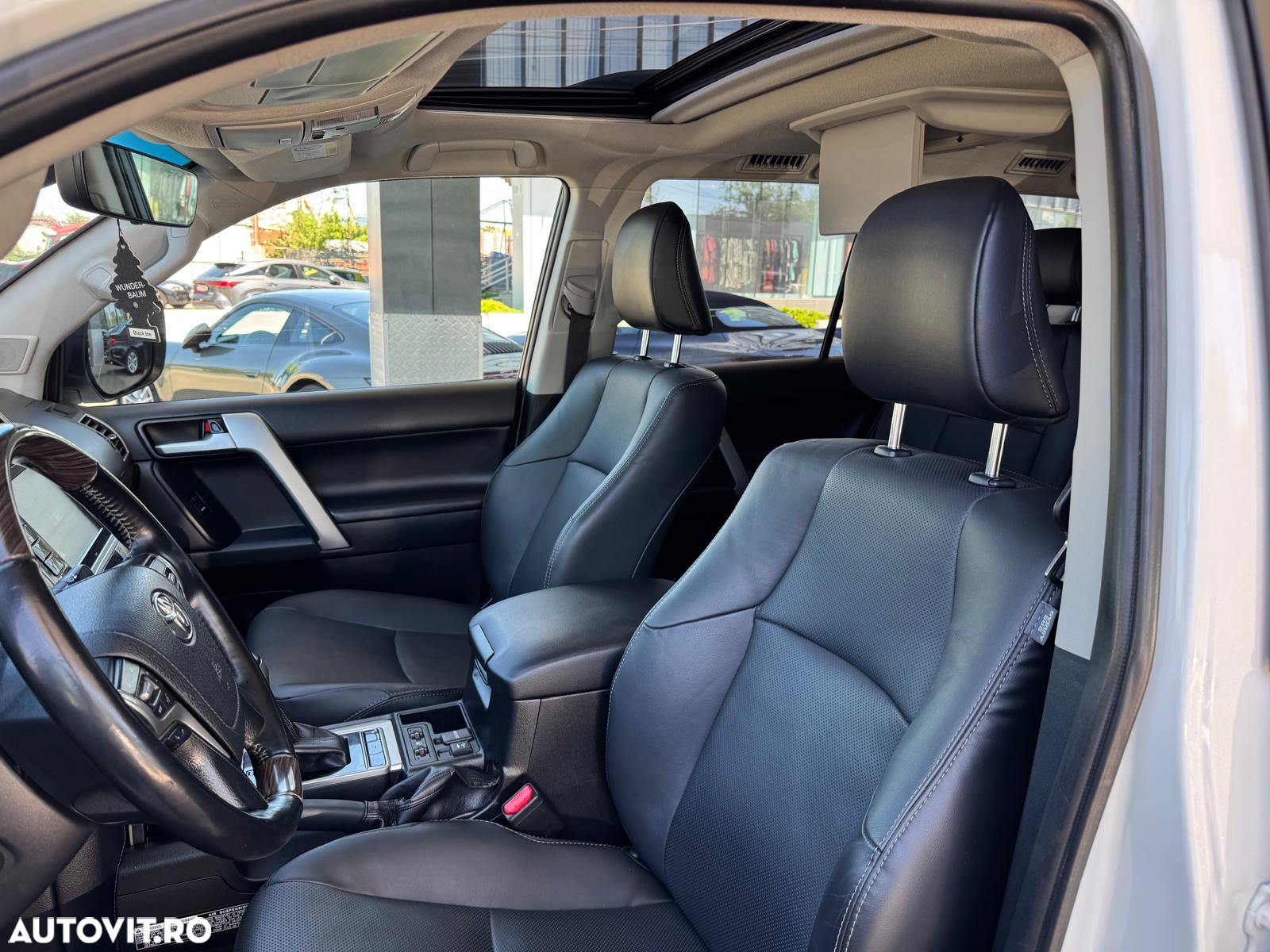 Toyota Land Cruiser 2.8l Turbo D-4D A/T Executive - 14