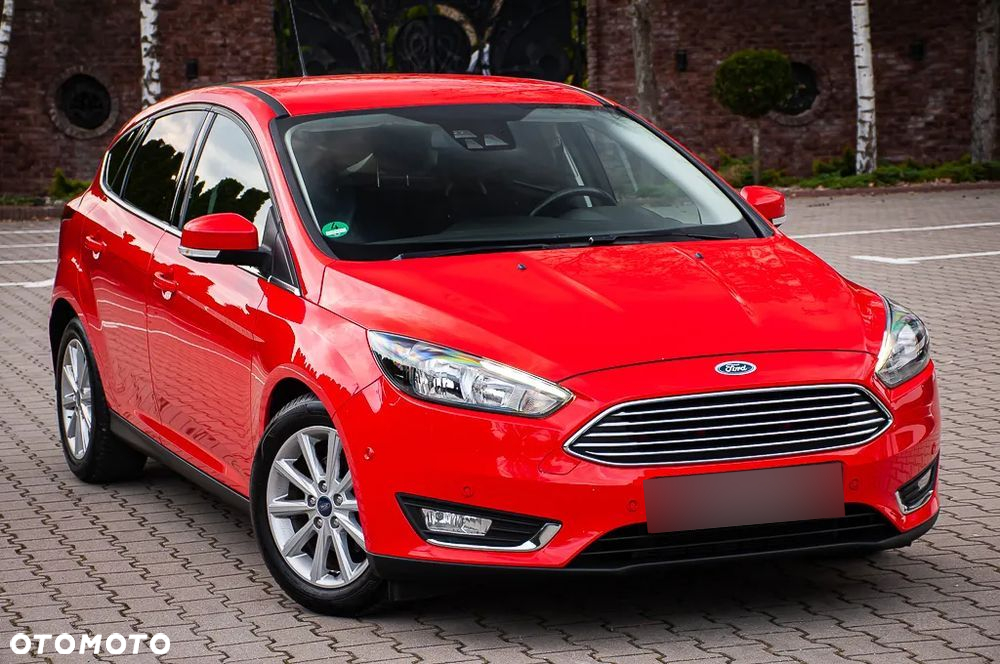 Ford Focus 1.5 EcoBlue Start-Stopp-System TITANIUM - 2