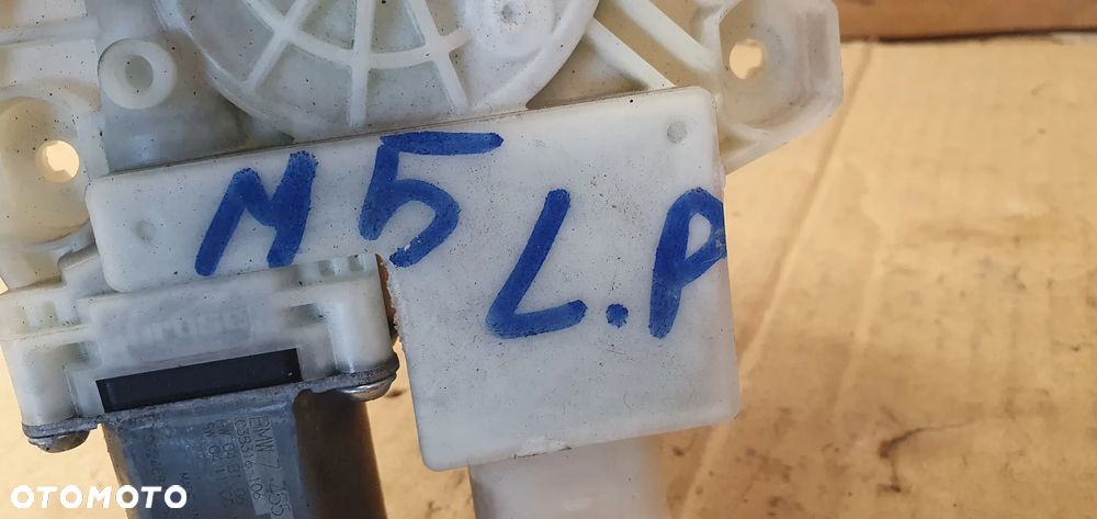 Silniczek szyby lewy przód BMW M5 G30 F90 7455082 - 6