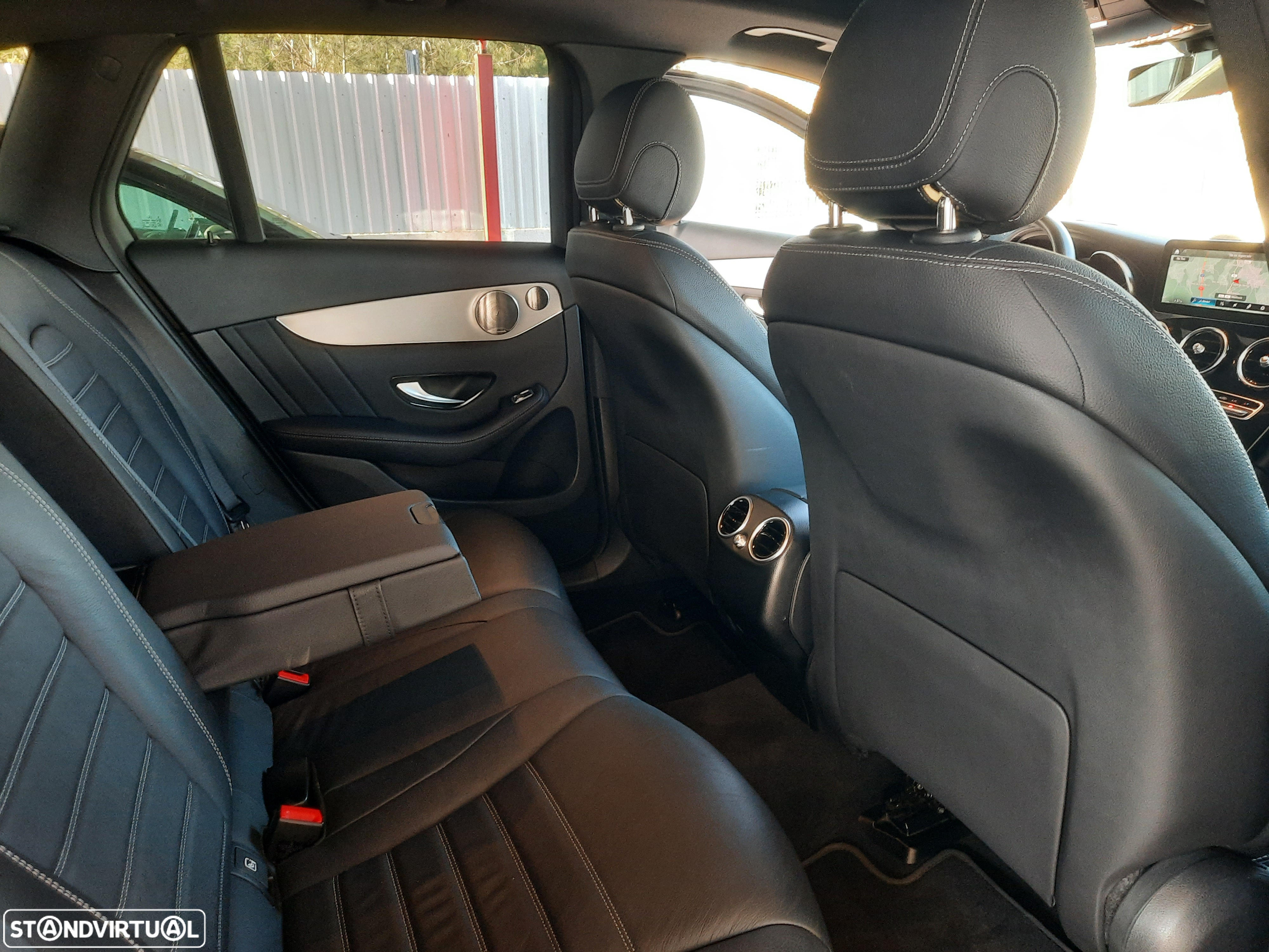 Mercedes-Benz GLC 300 de 4Matic - 49