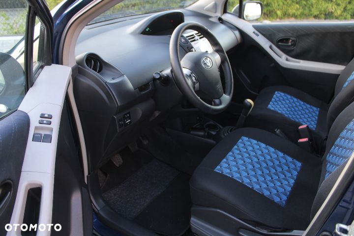 Toyota Yaris 1.0 VVT-i Style - 5