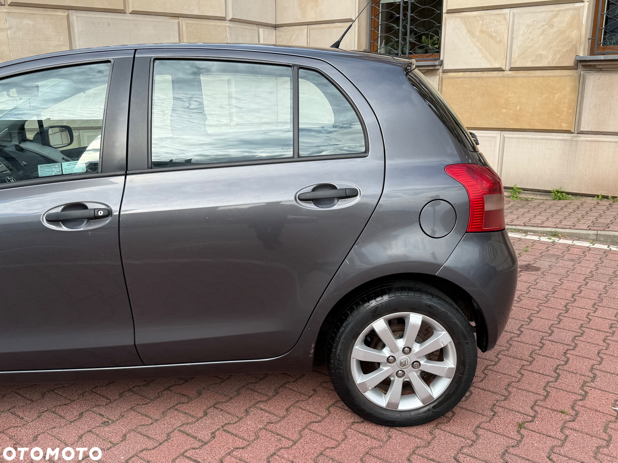 Toyota Yaris 1.3 Luna A/C - 7