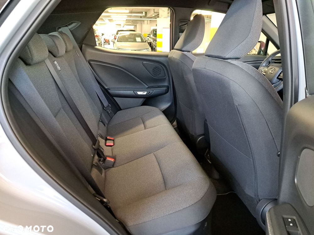 Lexus LBX 1.5 Hybrid - 14