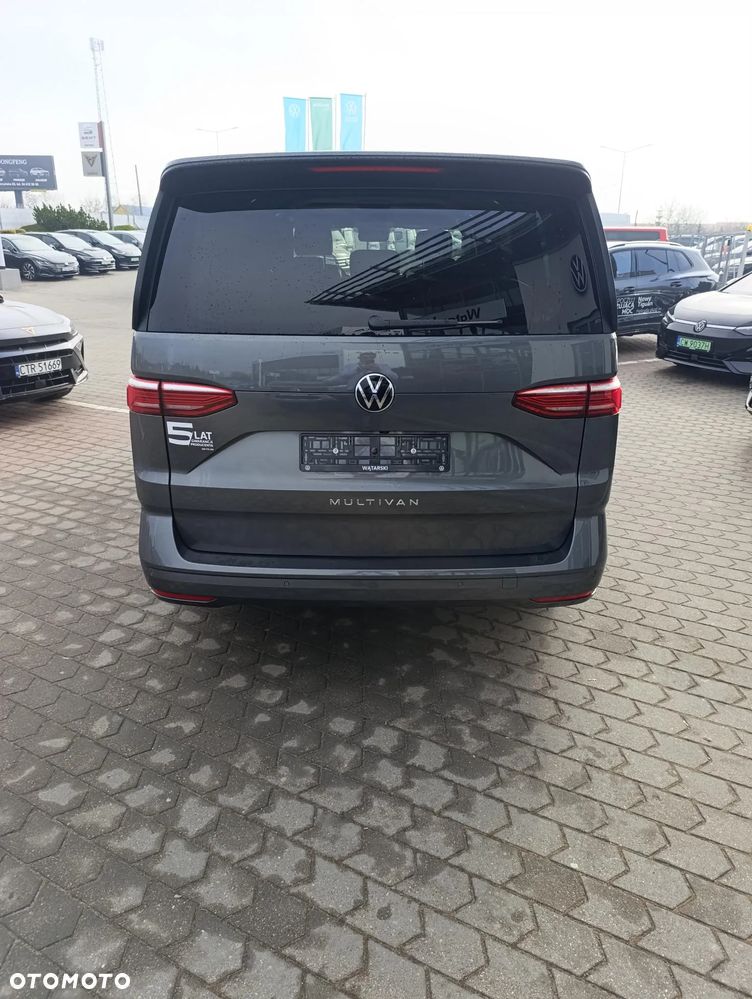 Volkswagen Multivan - 5