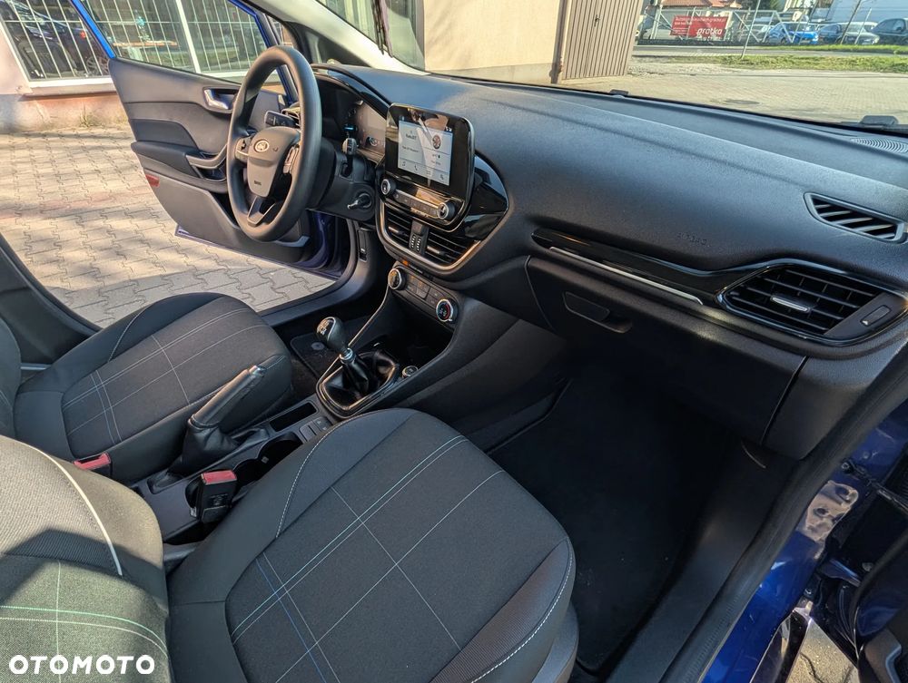 Ford Fiesta 1.5 TDCi ACTIVE - 22