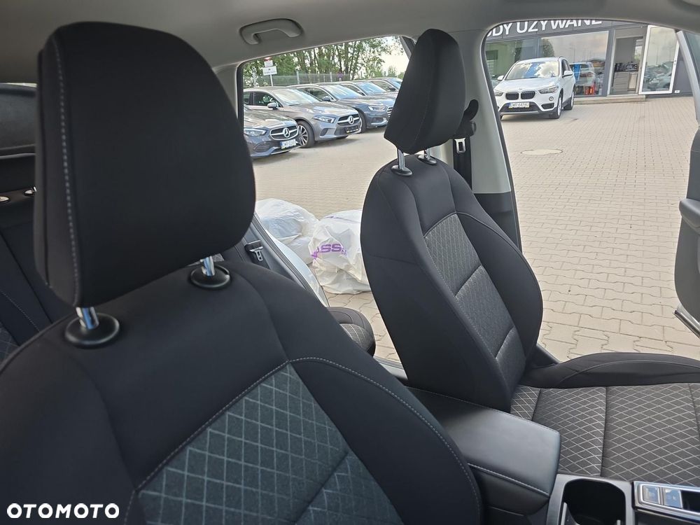 MG ZS - 24