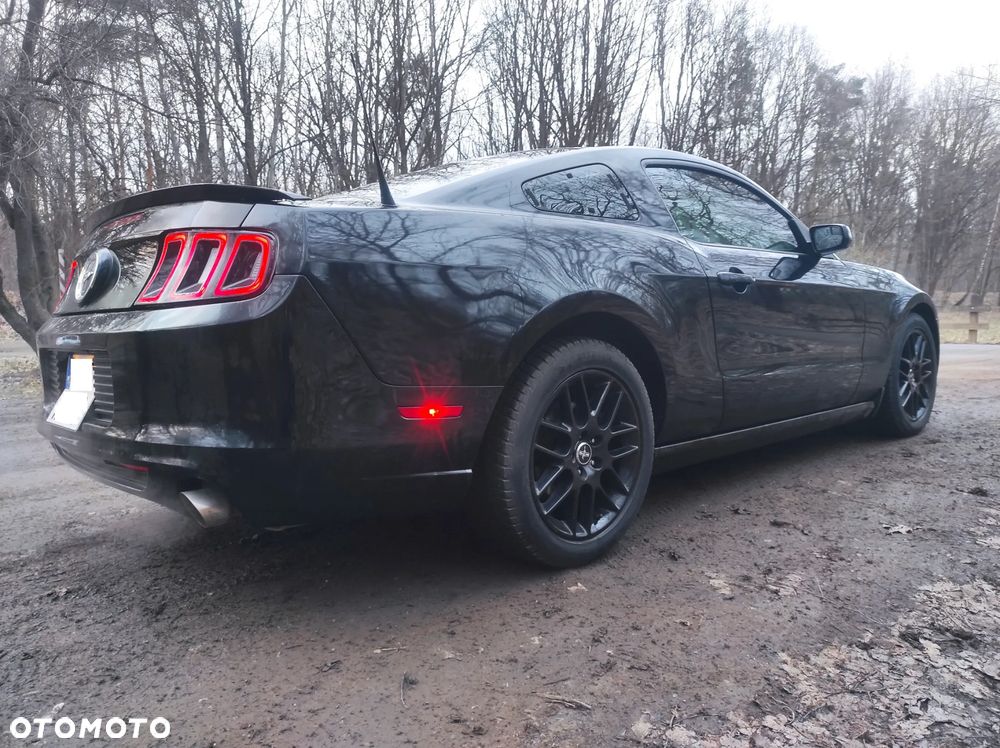Ford Mustang - 3